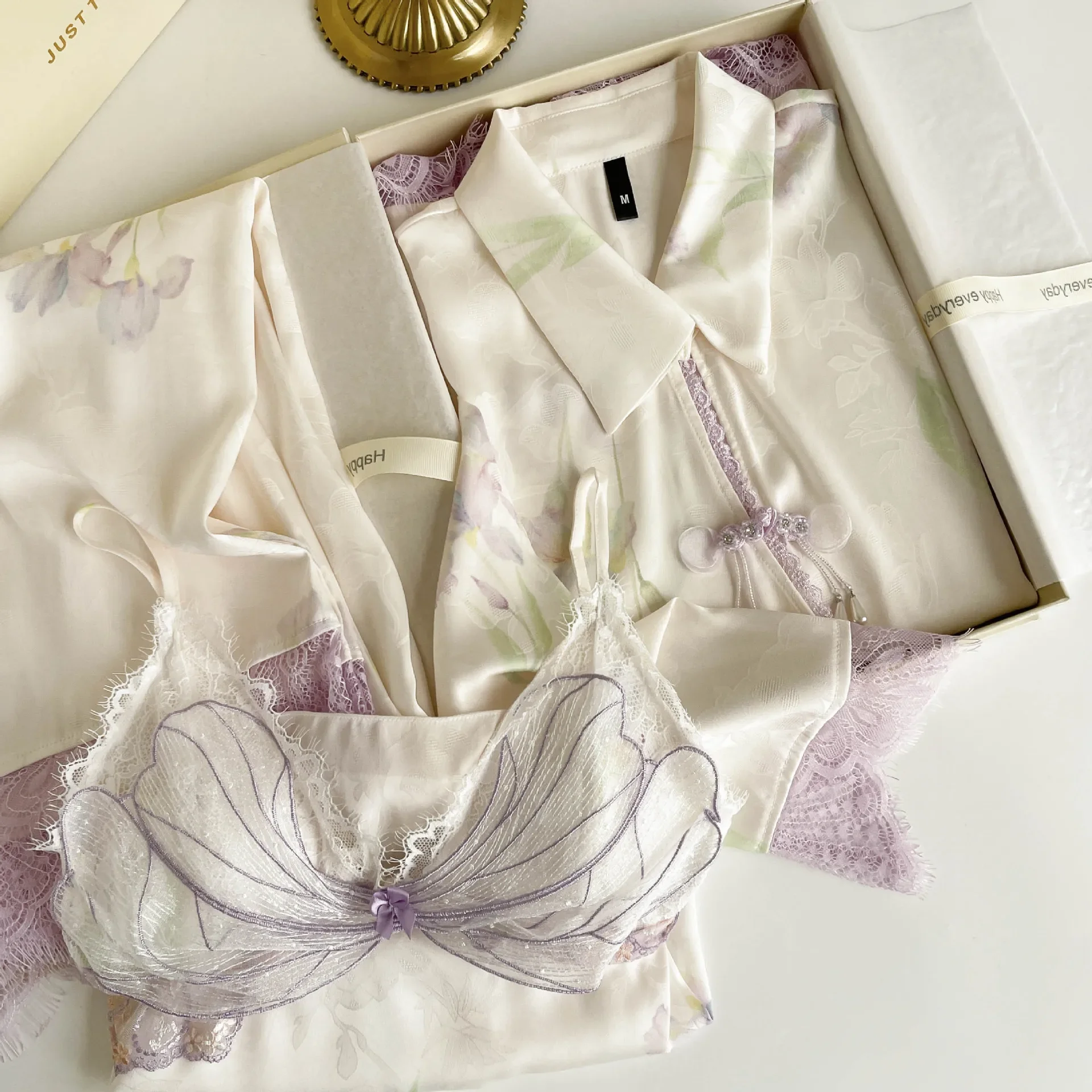 Spring Autumn Satin Pajamas Women's New Sleepwear 3PCS Sexy Lace Printed Home Clothes Suspender Sling Long Sleeved Pants Pijamas