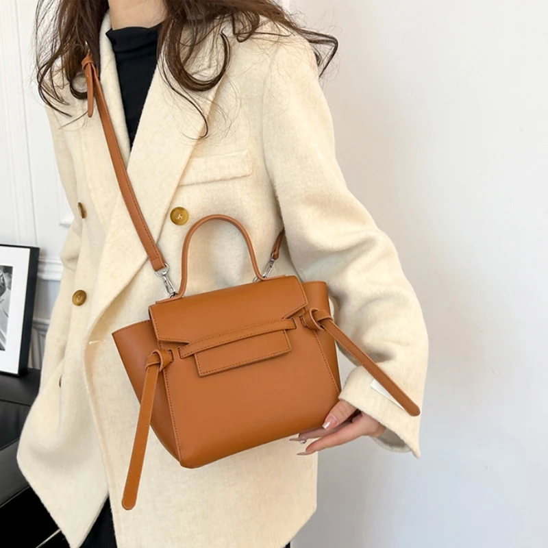 

Fashion Ladies Bag Simple Palm Print Wing Bag Shoulder Bag Crossbody Handbag Mini Women's Bag Niche Smiley Catfish Bag 2024 New