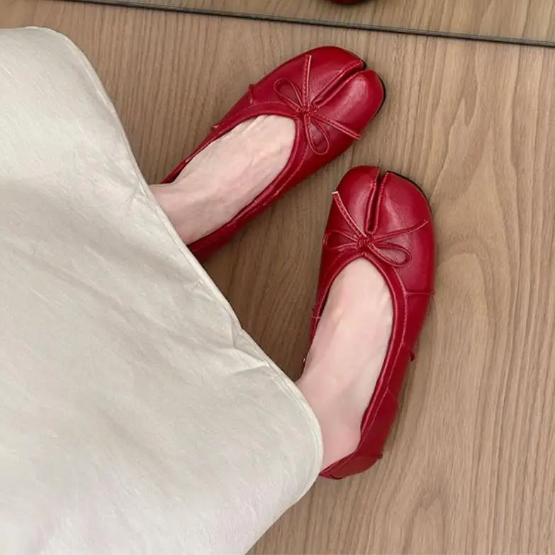 red 16