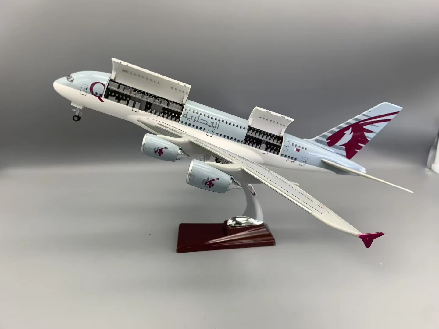 New 1:160 Scale Model Qatar A380 Airways Resin Openable Cabin Door