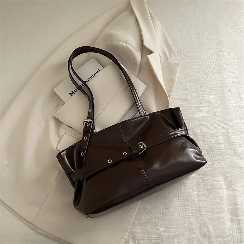 New Fashionable Versatile Belt Buckle Handbag Korean Style Solid Color Soft Leather Women’s Casual Shoulder Bag Underarm Bag