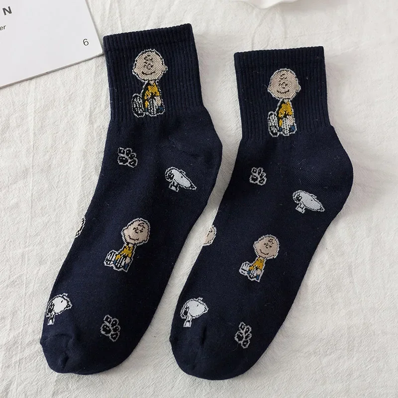 thumbnail image 1 of Calcetines cortos de mujer con diseño de Snoopy Charlie Brown, calcetines tobilleros de algodón con dibujos animados de una chica, calcetines deportivos transpirables, calcetines casuales para estudia, 1 of 5