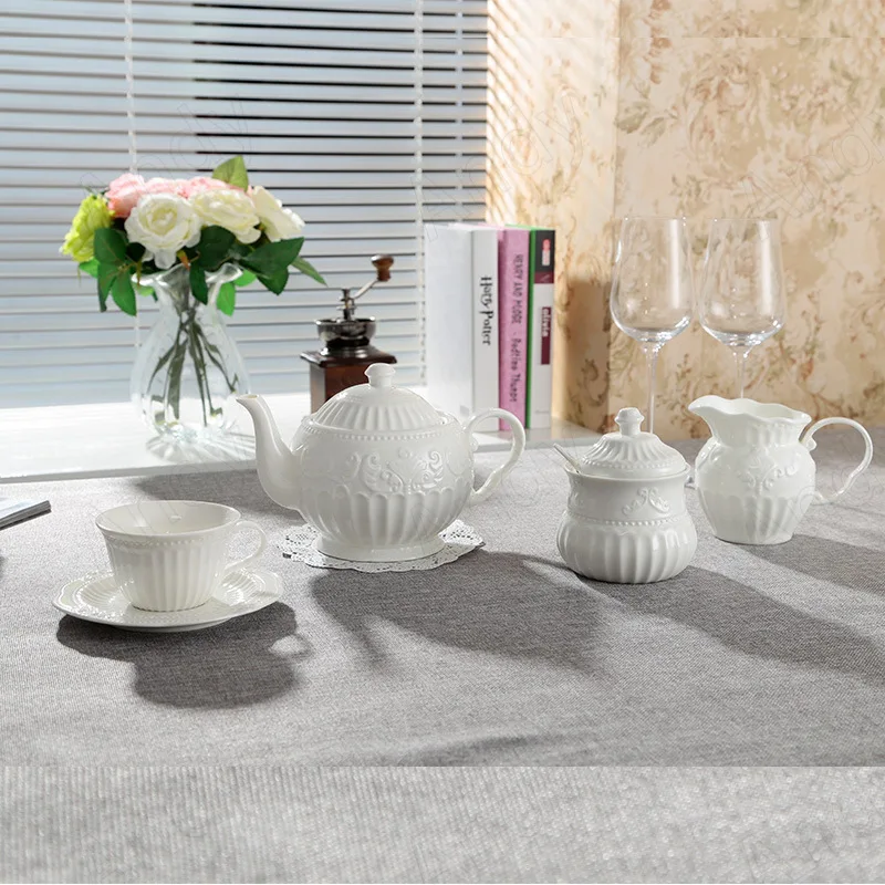 Modern Bone China Dinner Sets French Baroque Relief Home Afternoon Tea Cup Set Western Restaurant Desktop Creative Steak Dish