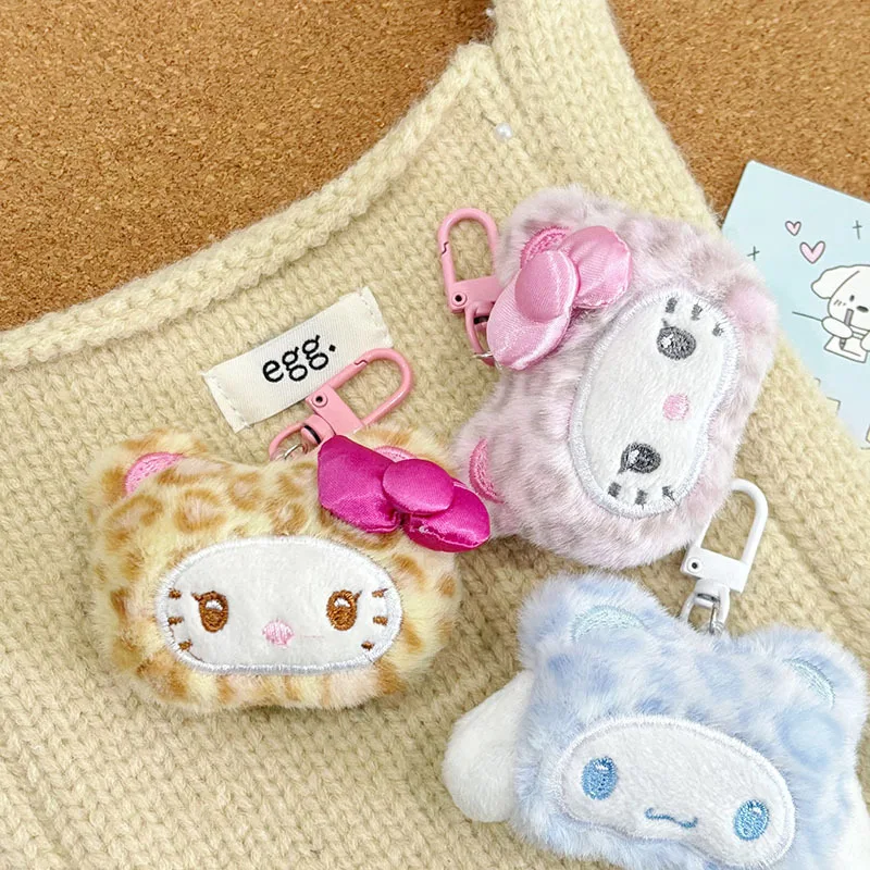 Plush keychain Key chain Plush toy Plush doll Sanrio Hello Kitty Leopard Print Cinnamoroll Plush Toy Backpack Pendant Cartoon Couple Keychain Accessories