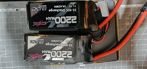 2pcs CNHL 3S Lipo Battery 40C 2200 mAh 11.1 V Short with Deans T XT60 Plug for RC Car Drone Aircraft Quadcopter Helicopter FPV photo review