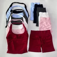 Ensemble de sport 2 pièces pour femme : débardeur dos nu et short taille haute froncé, tenue de fitness sans couture 1
