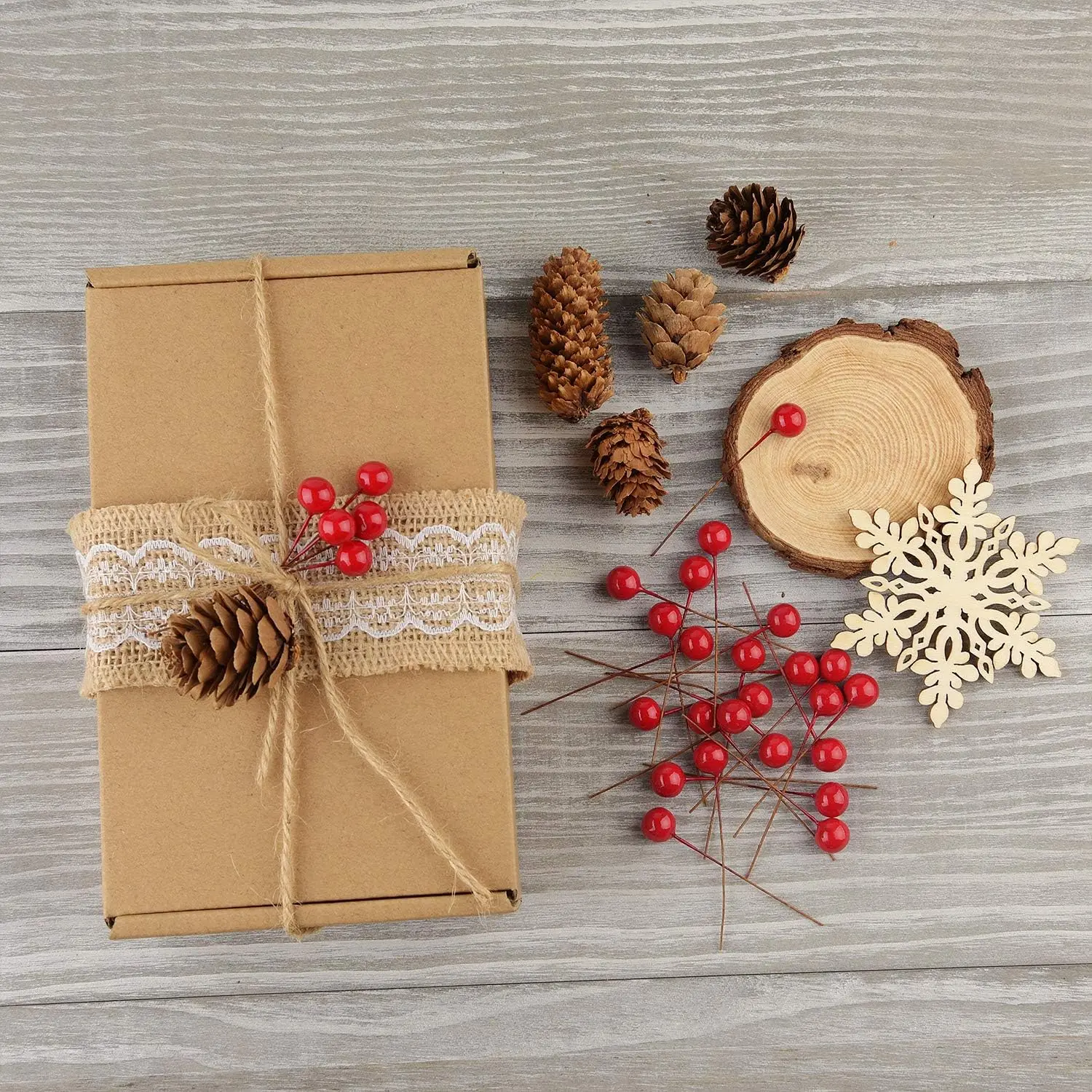 300 Pcs Baies de Houx de No&euml;l Mini Baies Artificielles pour D&eacute;corations No&euml;l D&eacute;corations Guirlande Fournitures