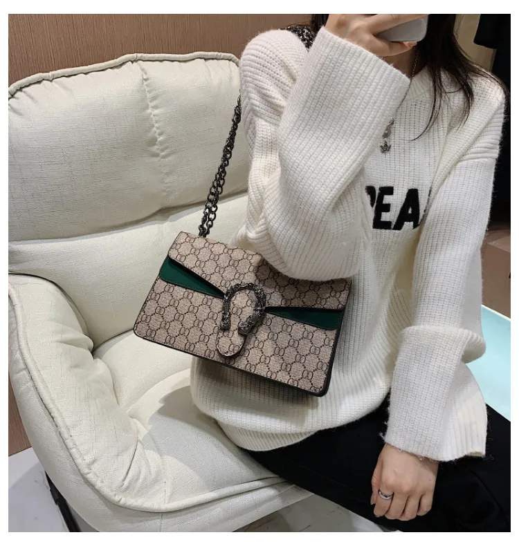 Fashion Popular Women's Bag - Lifestyle Image 4