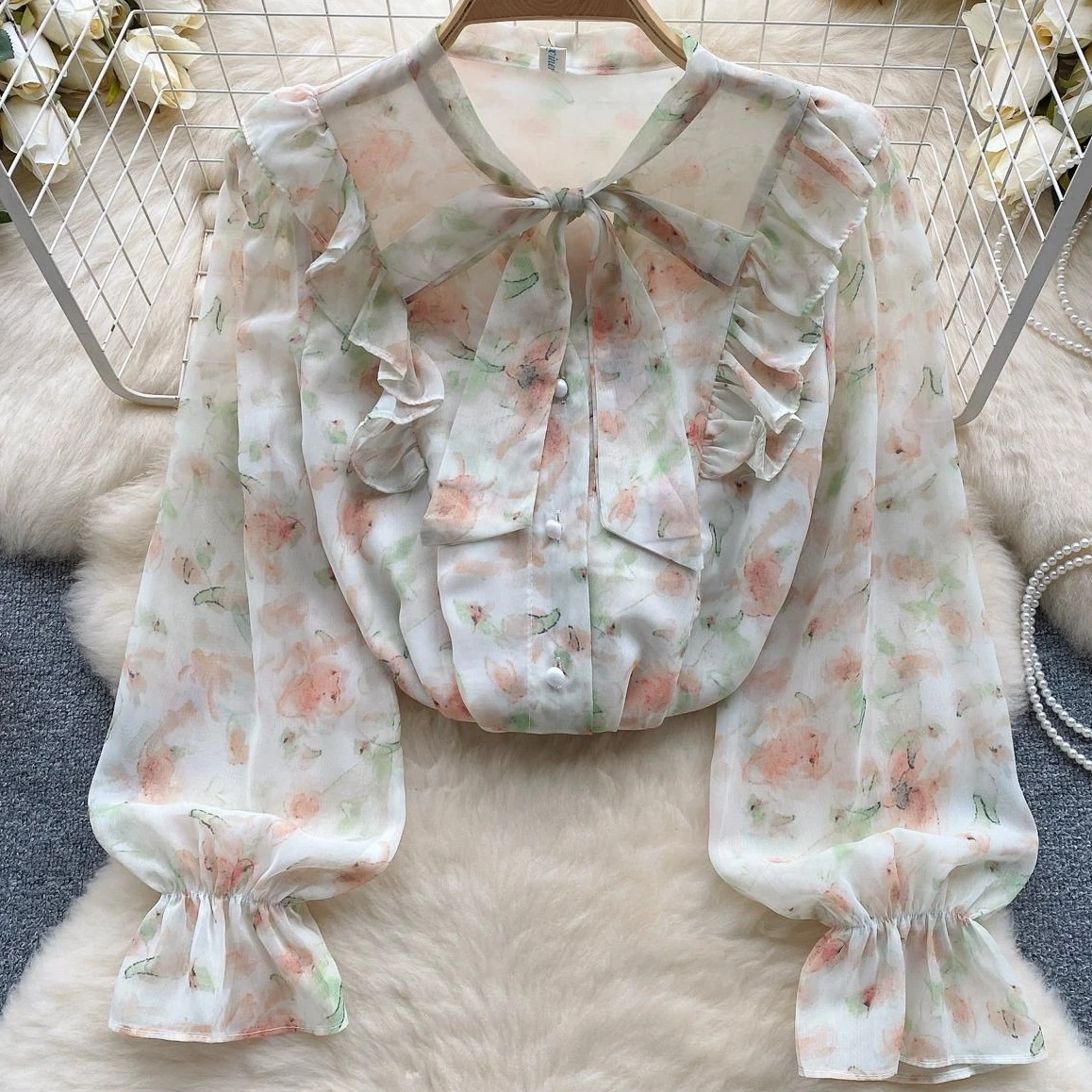 

2023 Retro Elegant Fragmented Blouse Shirt for Women's Autumn Edge Petal Sleeve Loose Fit Top Blusa