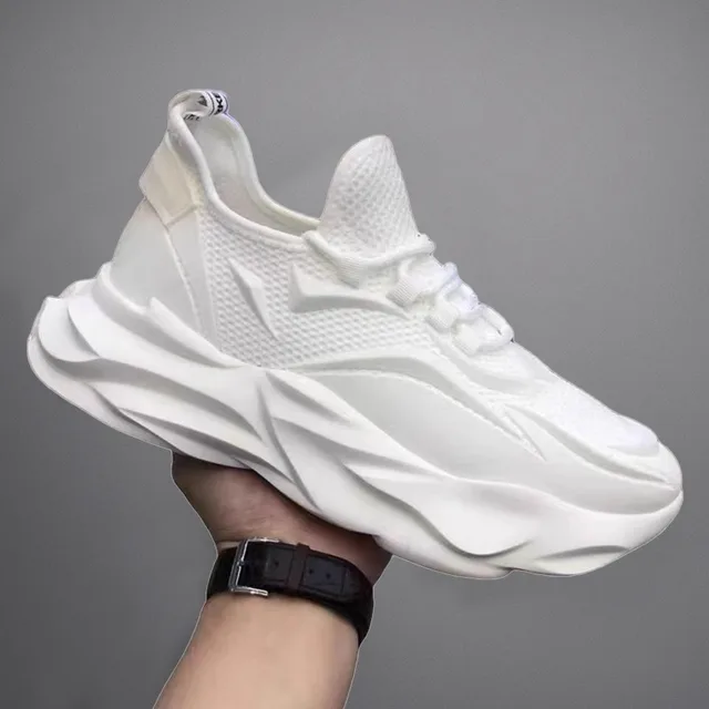 Men Lightweight Running Shoes Mesh Breathable Sneakers Wear Resistant Trainer White Black Casual Shoe Thick Sole Vulcanized Shoe 2
