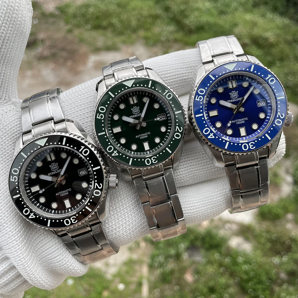 SteeldiveブランドSD1968 44ミリメートルワンピースケースグリーン 