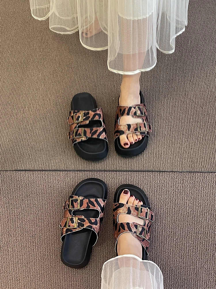 Сланцы женские на платформе, пляжные шлепанцы, роскошная обувь на плоской резиновой подошве, Ретро стиль, леопардовые тапки, 2024