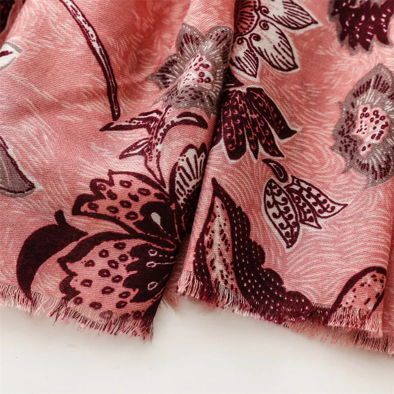 Aztec Ethnische Schöne Floral Fransen Viskose Schal Schal Winter Hohe Qualität Wrap Pashmina Stola Bufandas Moslemisches Hijab 180*90 cm – Detail 15