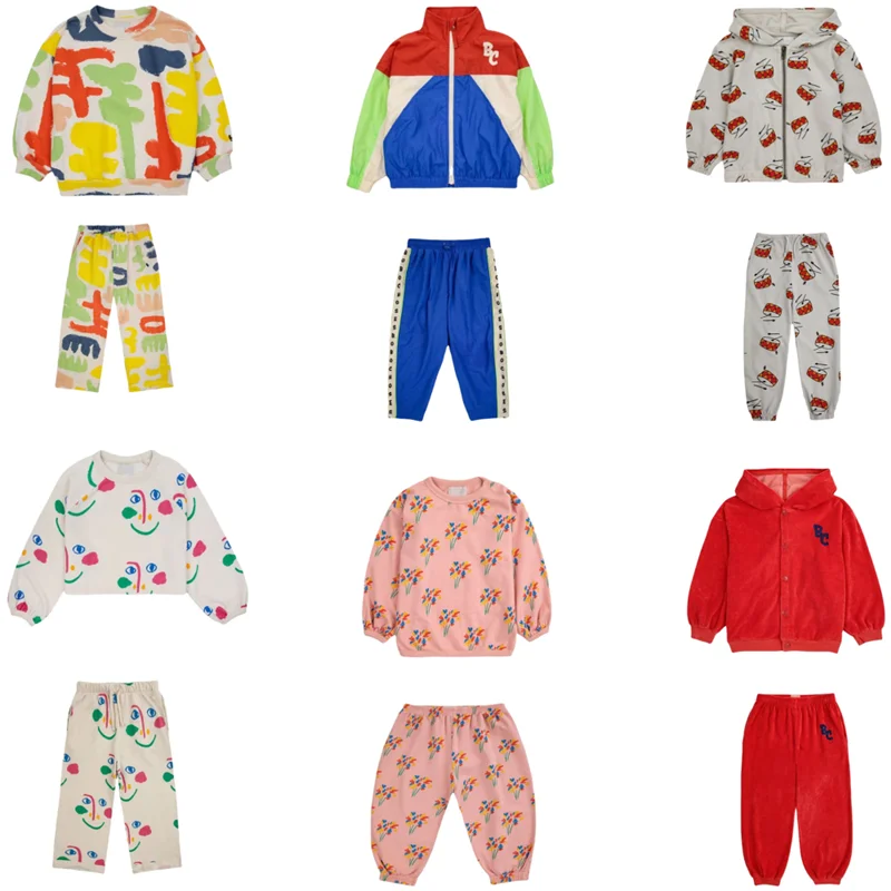 

Свитшот в европейском стиле для мальчиков и девочек, Модный крутой пуловер с длинным рукавом и принтом из плюша, детская одежда для девочек, 2024SS