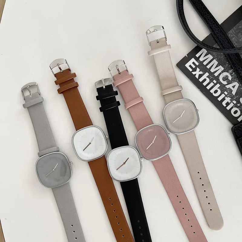 Рисунок 4 - Часы наручные женские кварцевые