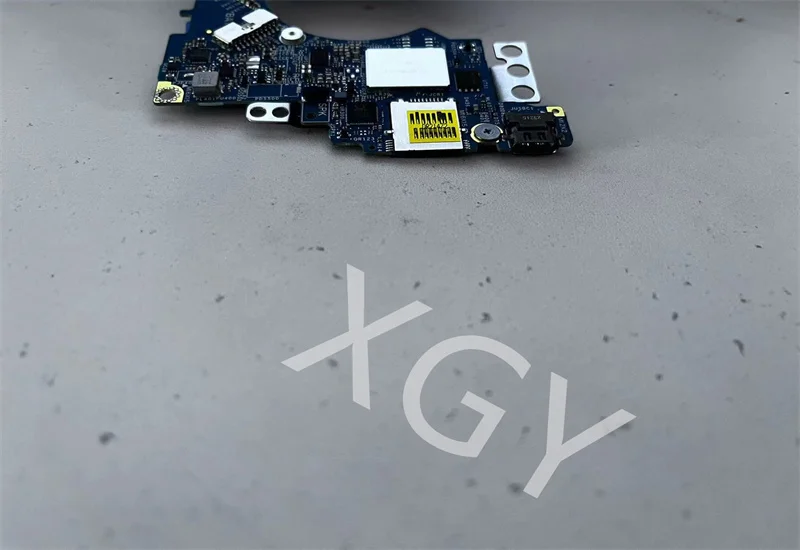 Slide image ce87f1cb78fb44e4b20351235c6dcbbe