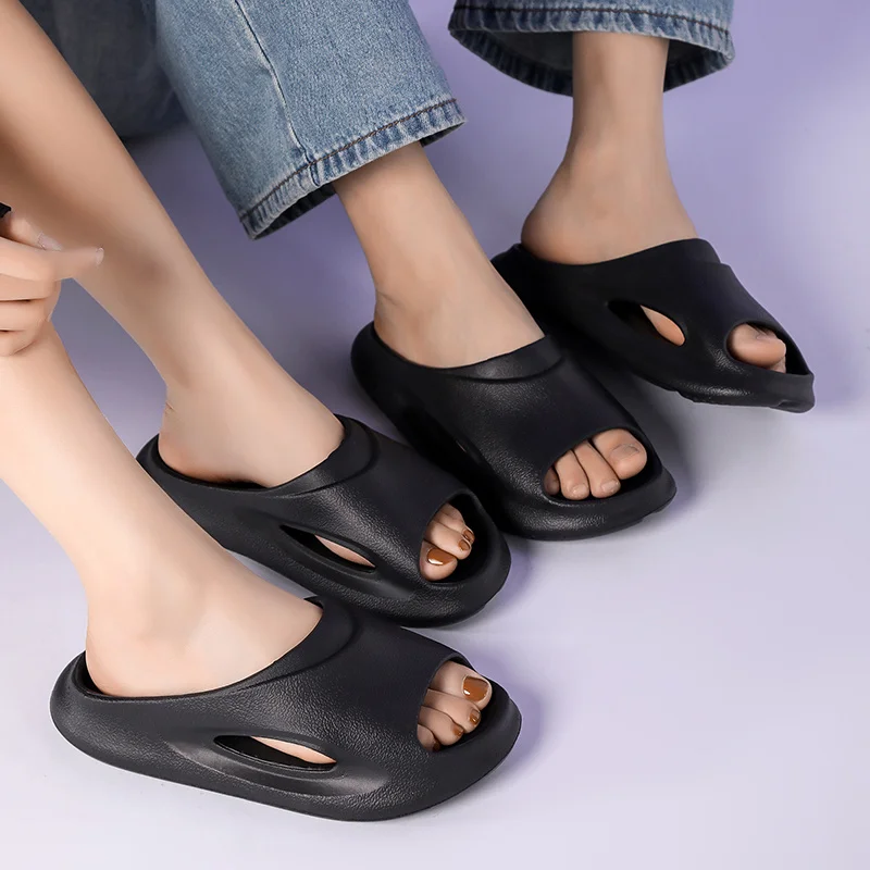 Tofflor för kvinnor och män Halkfria med tjock sula Mjukt skum Sliders Tofflor för inomhus utomhus Slip Comfy_voghion.com