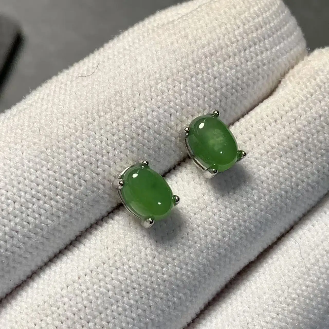 Natural Green Jade 925 Sterling Silver Stud Earrings for women Jewelry Gift Prevent allergy gem jewelry Genuine stone