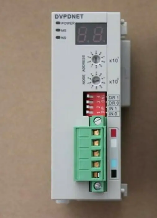 

Увеличенный модуль связи В индустриальном автобусе