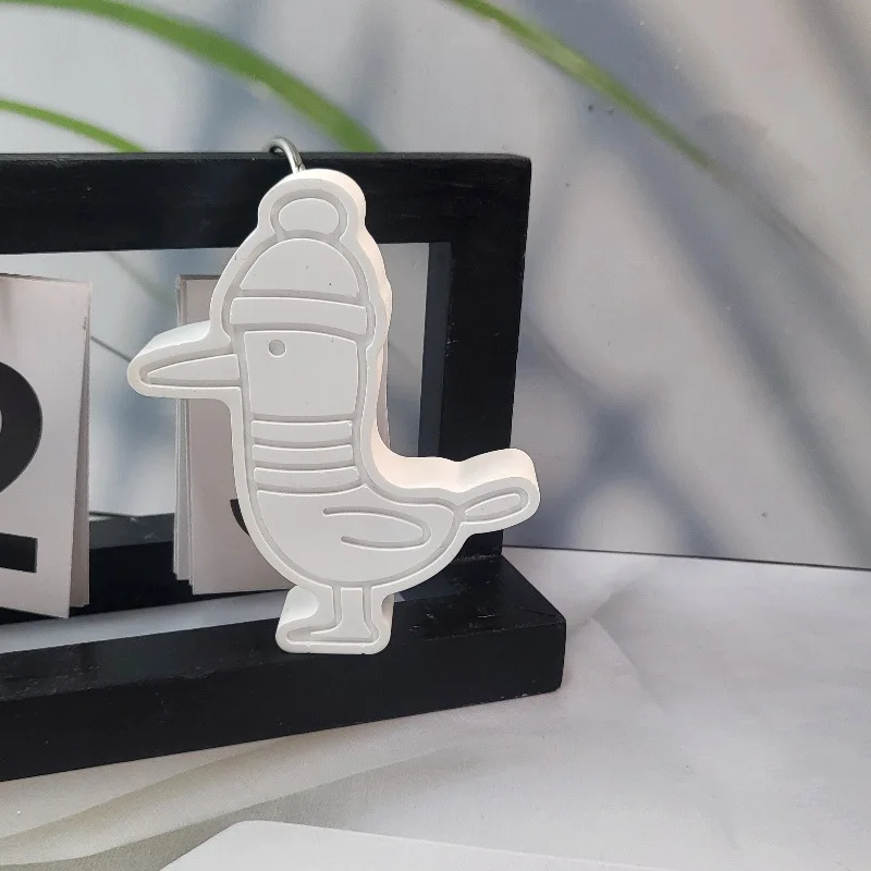 Cute Animal Ornament Silicone Mold Seagull Mould Plaster Cake Candle Molds Hooded Bird Plaster Car Candle Mold Resin silicone mold