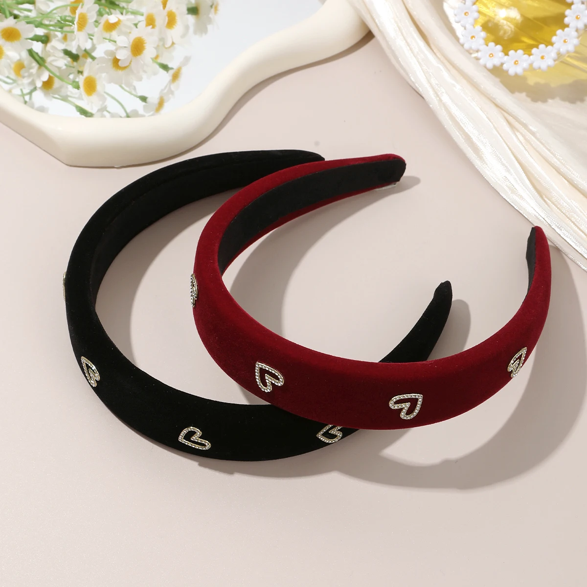 1pc Velvet Heart Shape Rhinestone Headband Lady Girls Hair Hoop Female Casual Shopping Head Wears Fashion Hair Accessories