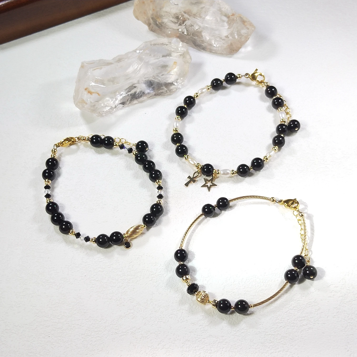 

Lii Ji Natural Rainbow Obsidian 6mm American 14K Gold Filled Charms Handmade Bracelet