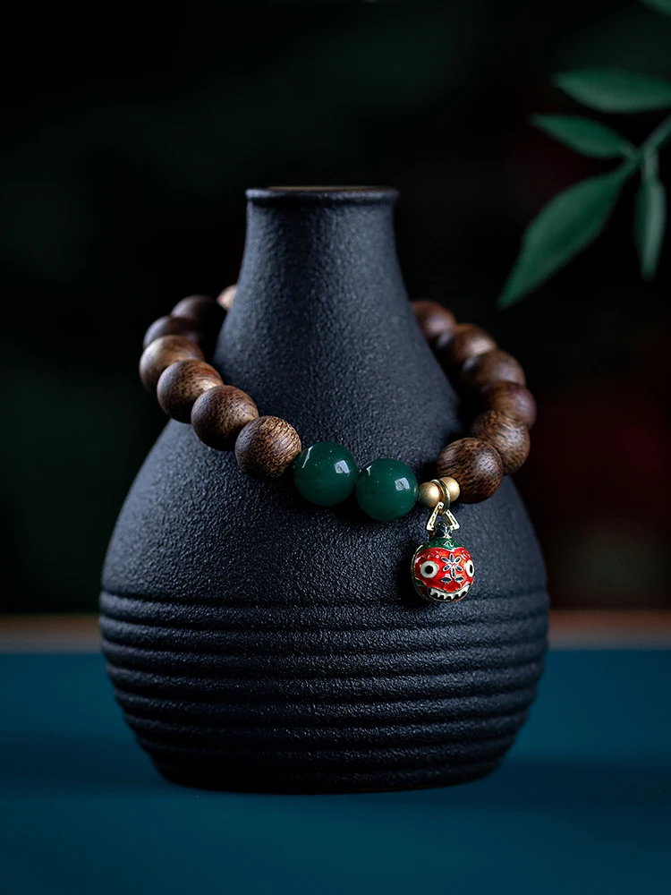 

Natural Hainan Yingge Lvqi Nan Agarwood Bracelet Single Circle Old Materials Planting Chess Eaglewood Buddha Beads Women's