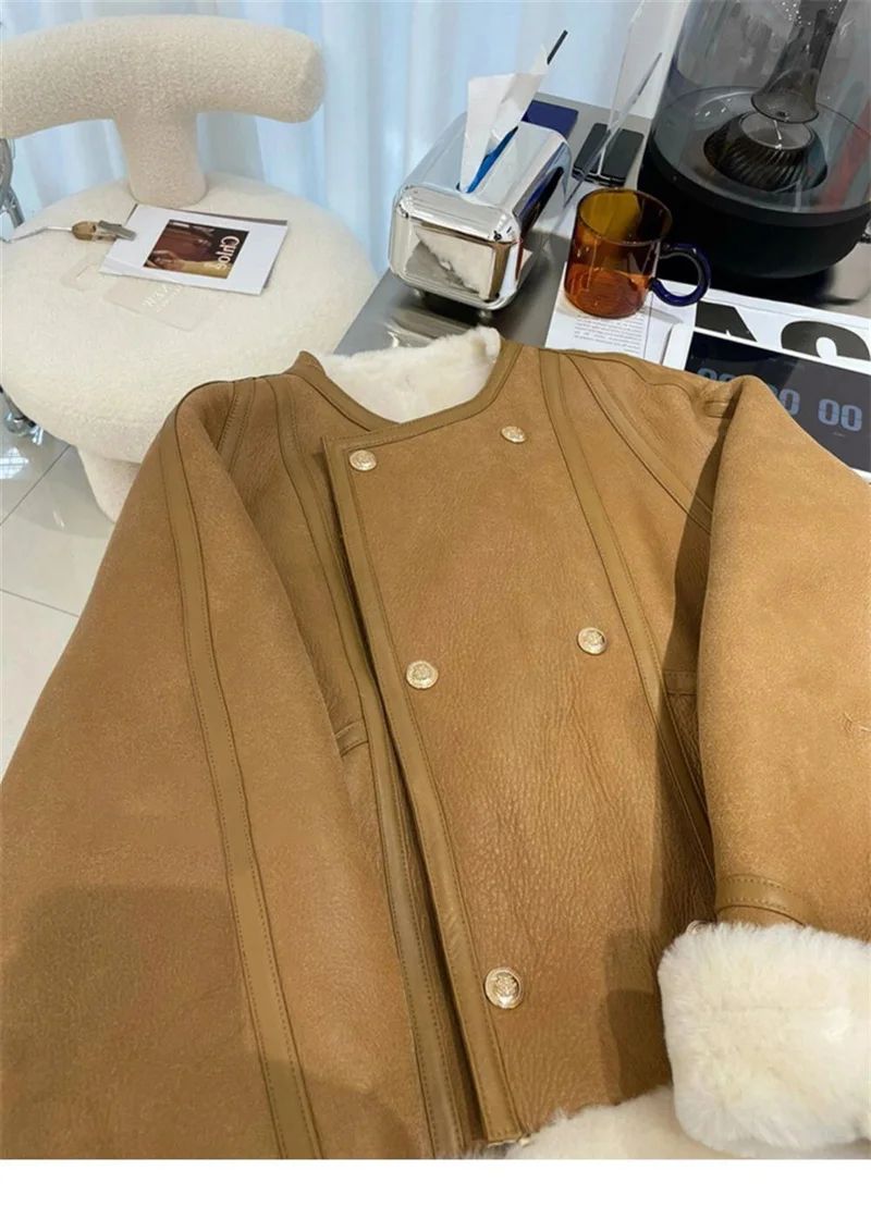 2023 Winter New Loose and Popular High Grade Fur Integrated Lamb Wool Coat Unique and Unique Top Women's Fashion Solid Color B47