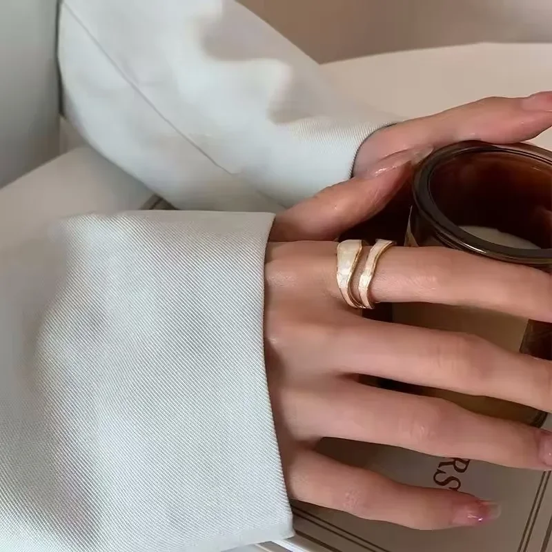 Vintage White Enamel Metal Irregular Shape Geometric Open Adjustable Ring for Women Girl Fashion Jewelry Birthday Gifts 2