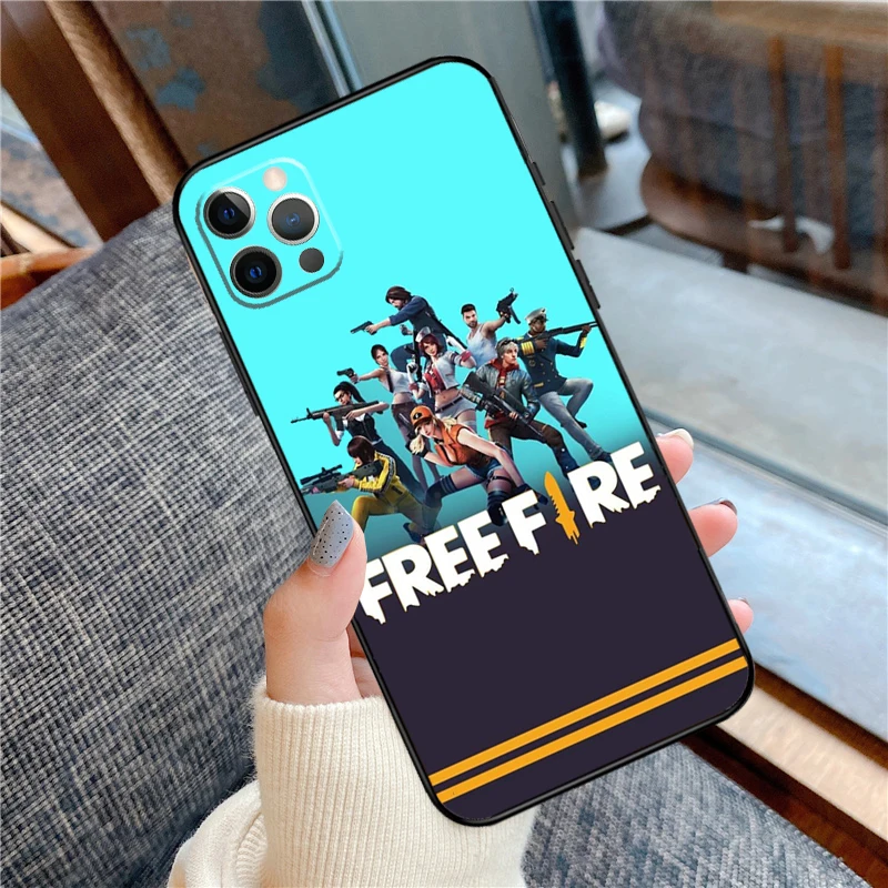 FREE FIRE iPhone Case by VICKYJI