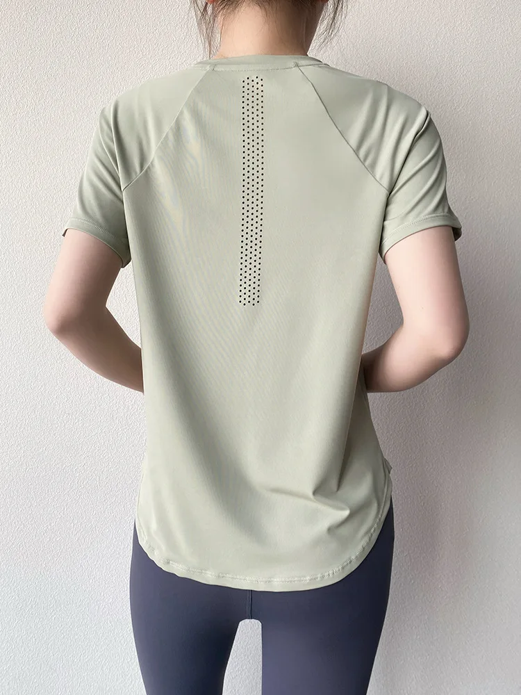 Yoga Top Sports T Shirt Yoga Shirt Sports Shirt Sportswear Woman Gym Yoga Clothes Women T-Shirt Short Sleeve Quick Dry Fitness Top Breathable Running Shirt Yoga Wear