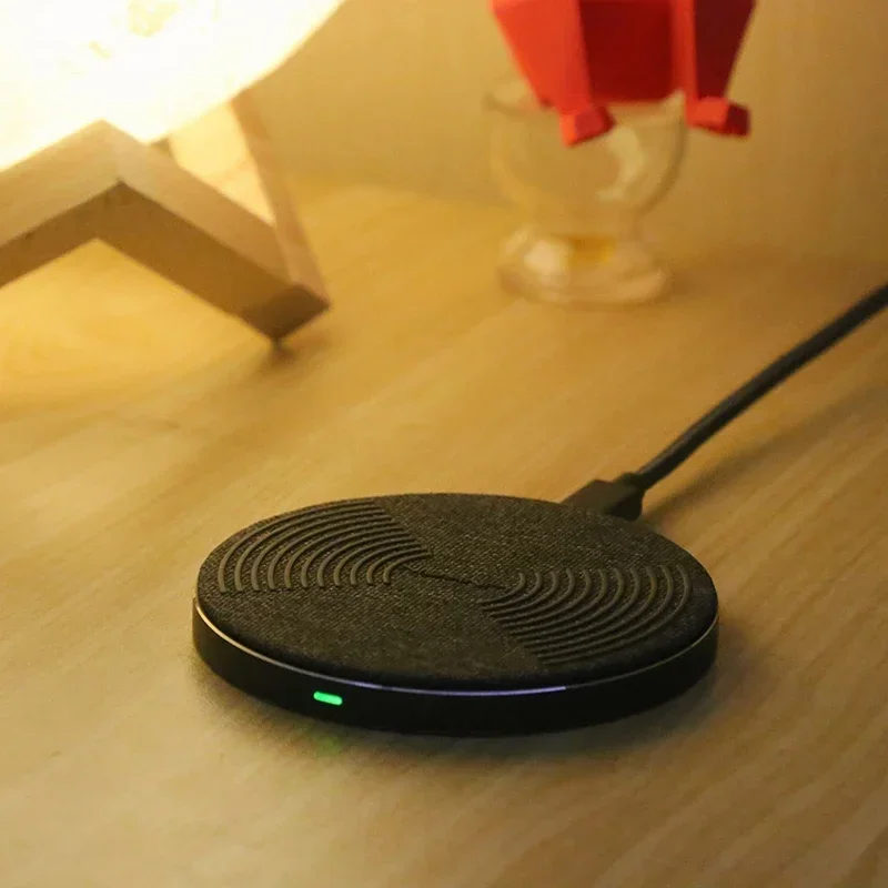 

10W Qi Fast Wireless Charging Pad for IPhone 11 X Xs Xr 8 Charger Samsung S10 Note 9 AirPods Xiaomi Charger for Cell Phones