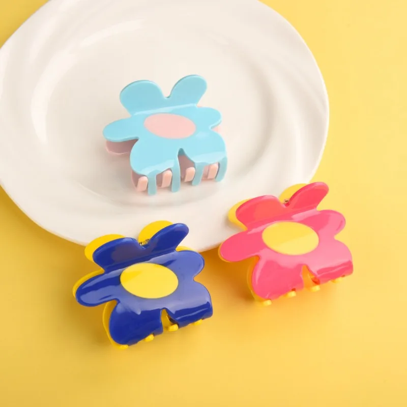 

New Sweet Two-Color Flower Hair Claw Fairy Crab Hair Clip for Women Girls Summer Beach Vacation Hairpins Hair Accessories