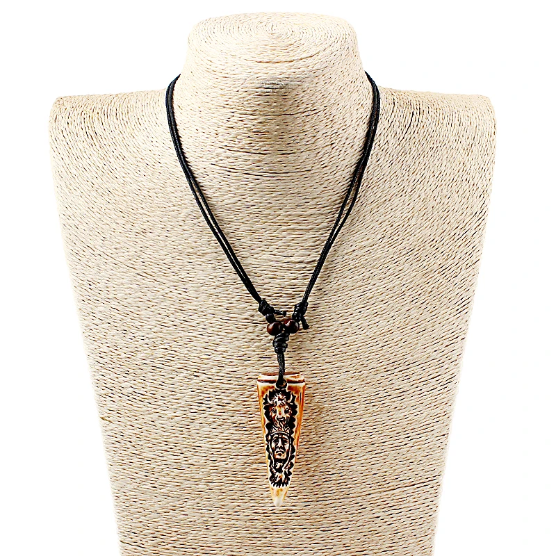 12pcs/lot Portrait Totem Wolf Tooth Pendant Necklace Immitation Yak Bone Resin Charms Necklaces Unisex Fashion Jewelry Choker