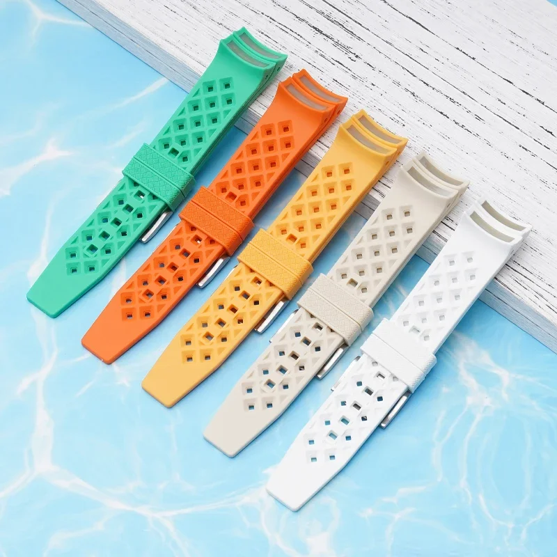 Curved End Waterproof Sport Silicone Watch Band - 22mm
