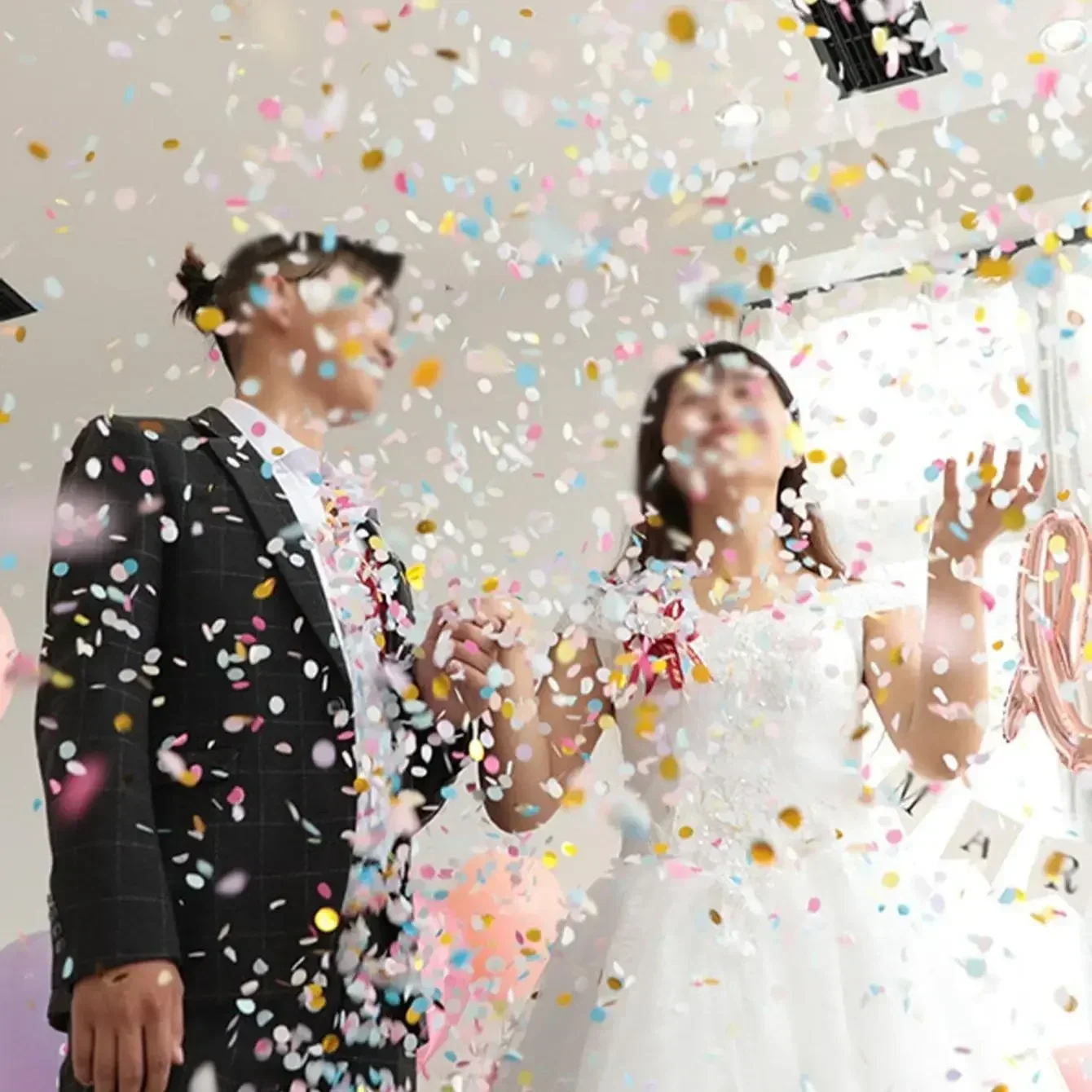 1pc Handheld Popper for Wedding Birthday Party Use