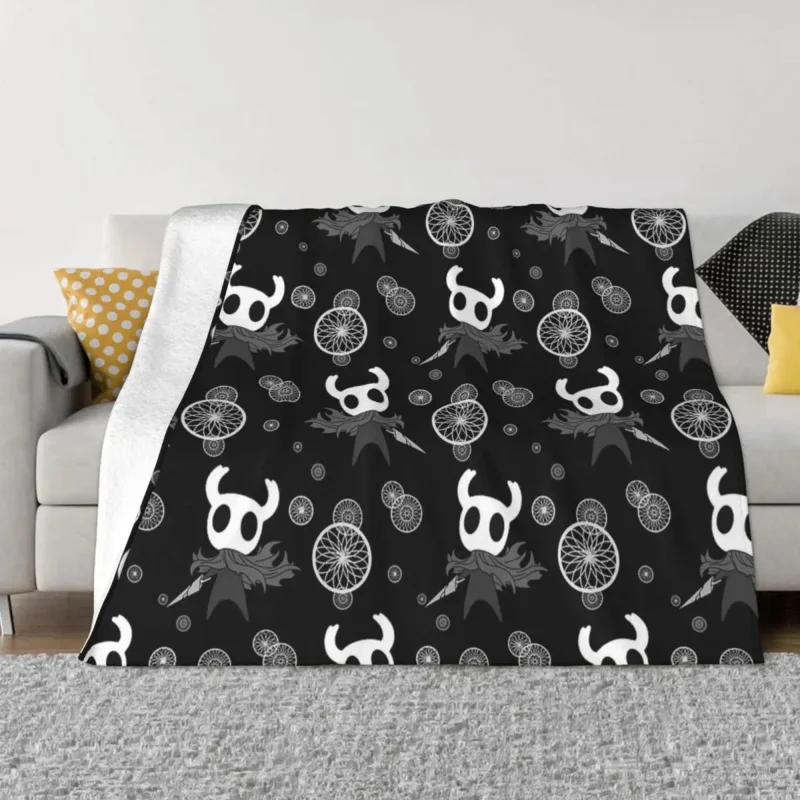 

Hollow Knight Ghost Pattern Blanket Game Flannel Throw Blanket Bedding Couch Decoration Soft Warm Bedspreads