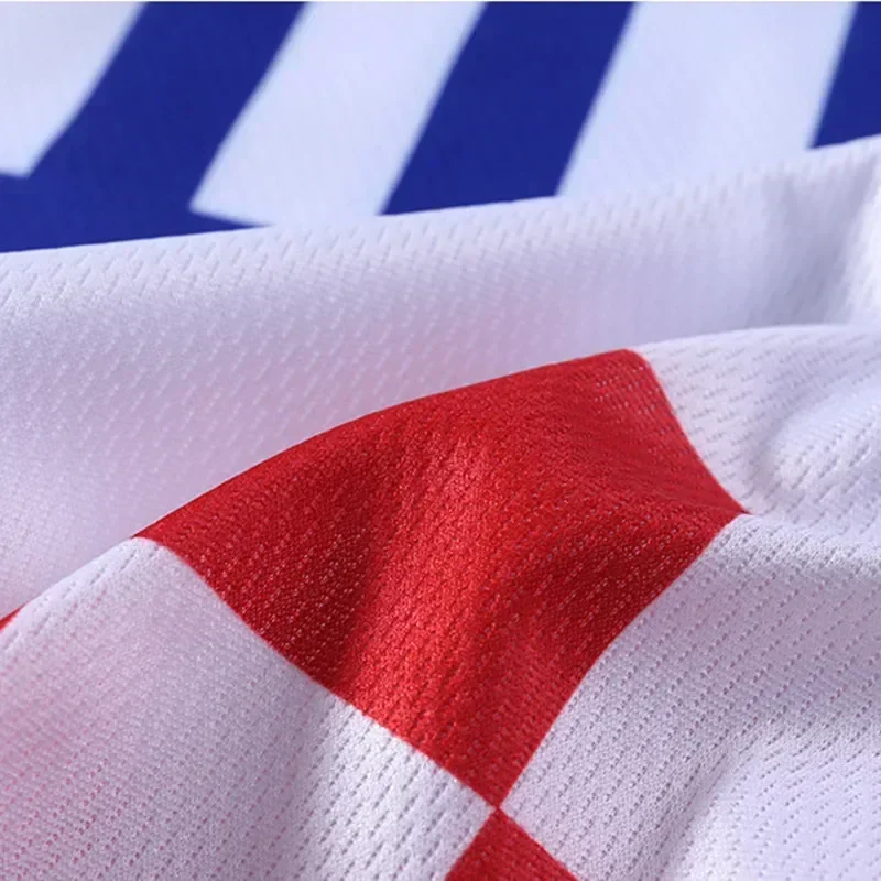 Рисунок 6 - Детские спортивные футболки и шорты