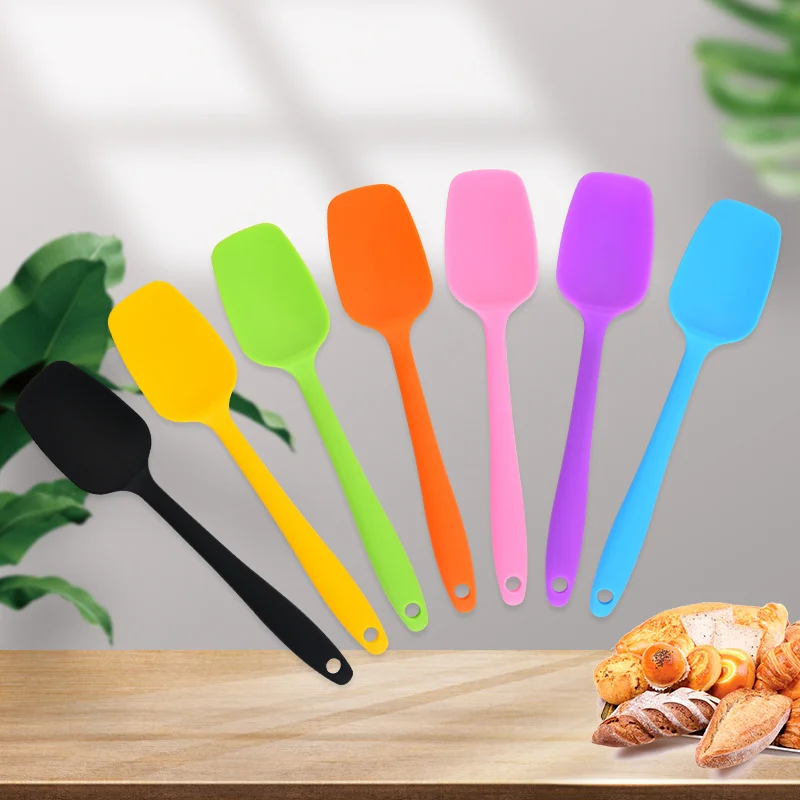 Silicone Kitchen Utensils 21CM Heat Resistant Silicone Spoon Scraper Spatula