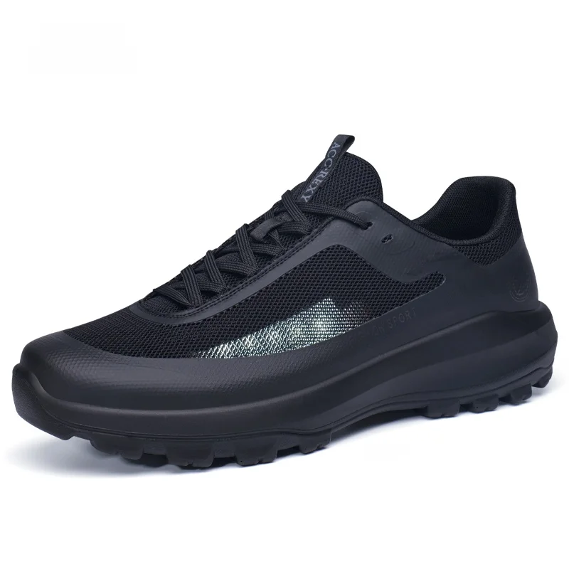 28mm Black sporty irls (no hyphens)