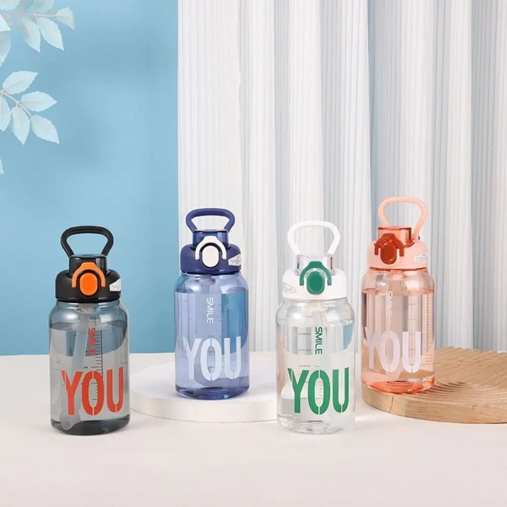 

650ML Water Cup New Drop-proof Plastic Bottles with Straw Mug