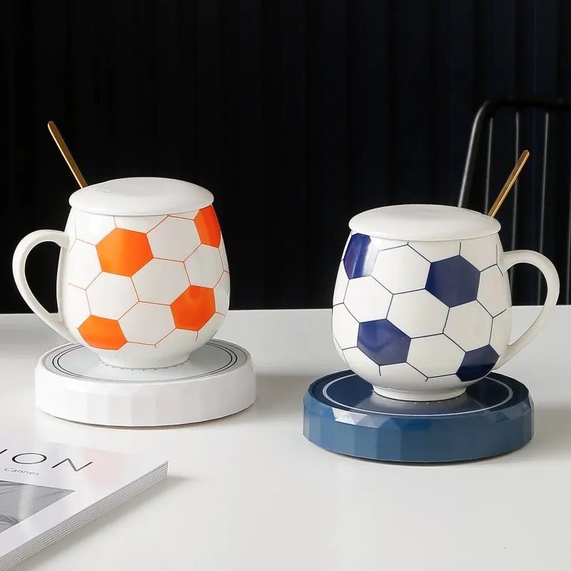 

Gift Box Football Mugs Ceramic Coffee Cup with Lid Spoon Heating Tea Infuser Soccer Mug Drinkware New In Christmas ceramic mug