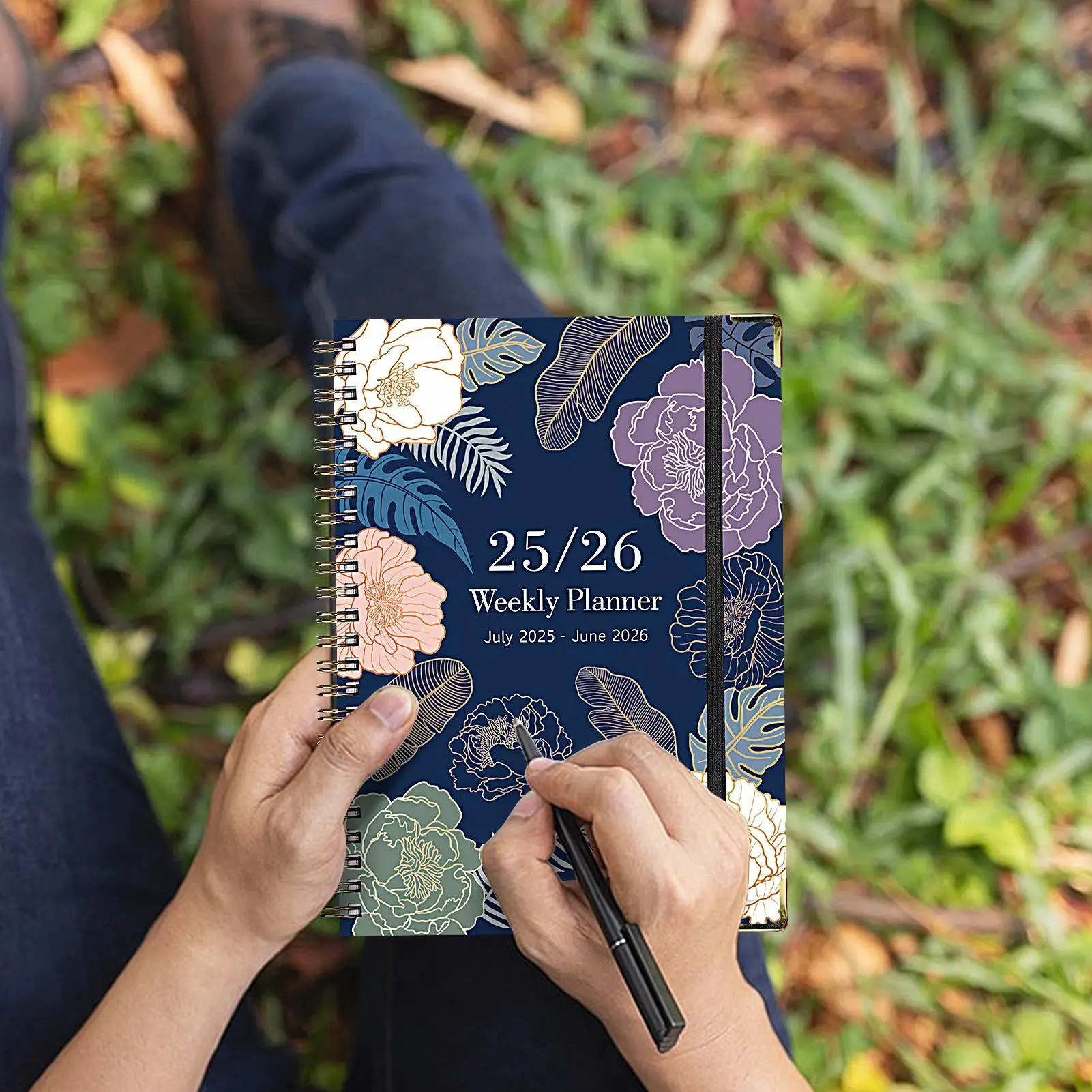 Ringed Notebook Coil Notebook A5 Thick Diary Floral Design English Notepad July 2025-June 2026 for Sketching Bullet Journaling