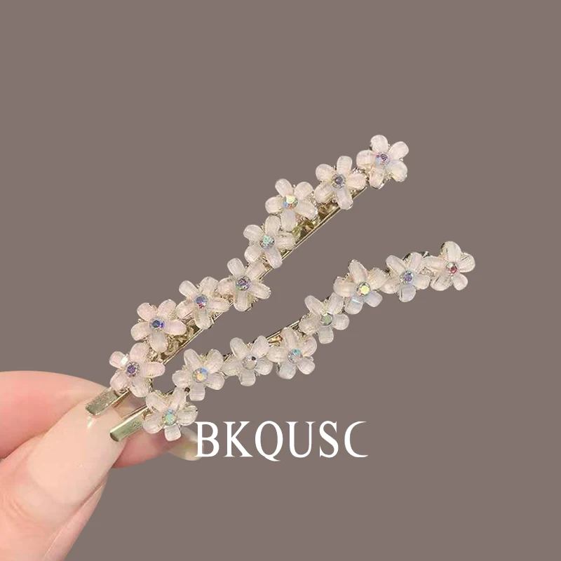 Rhinestone Flower Woman's Hairpins Elegant Metal Hair Clip Hair Accessories Girl's Fashion Butterfly Women Barrettes Hairpin