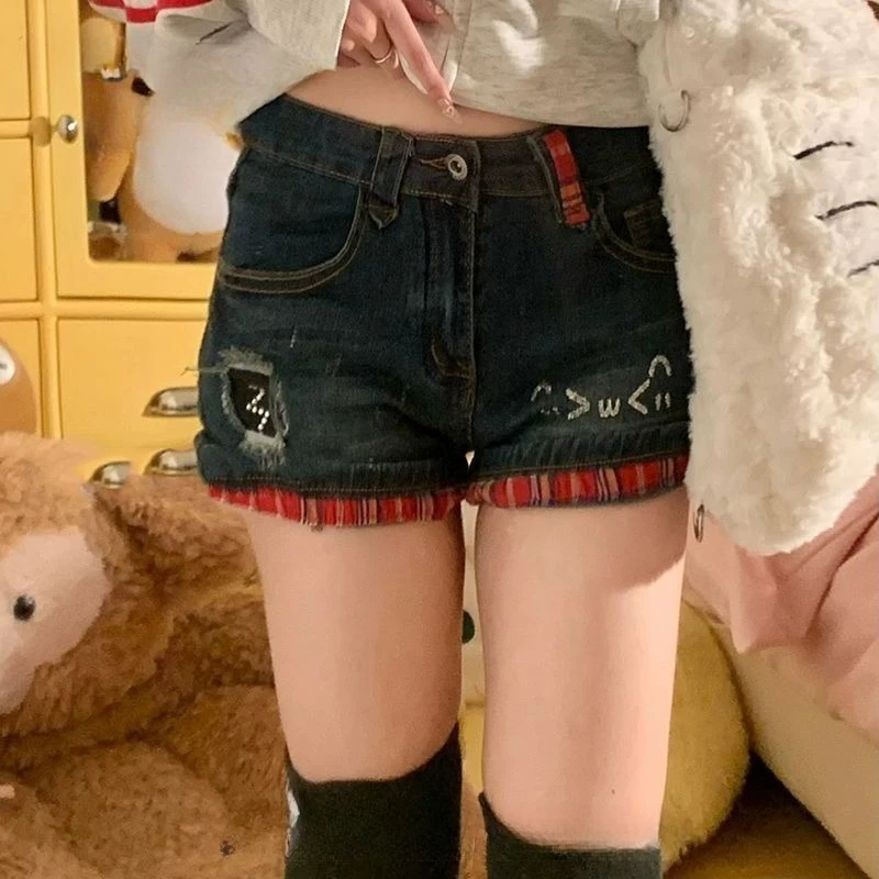 American Vintage Short Jeans back view