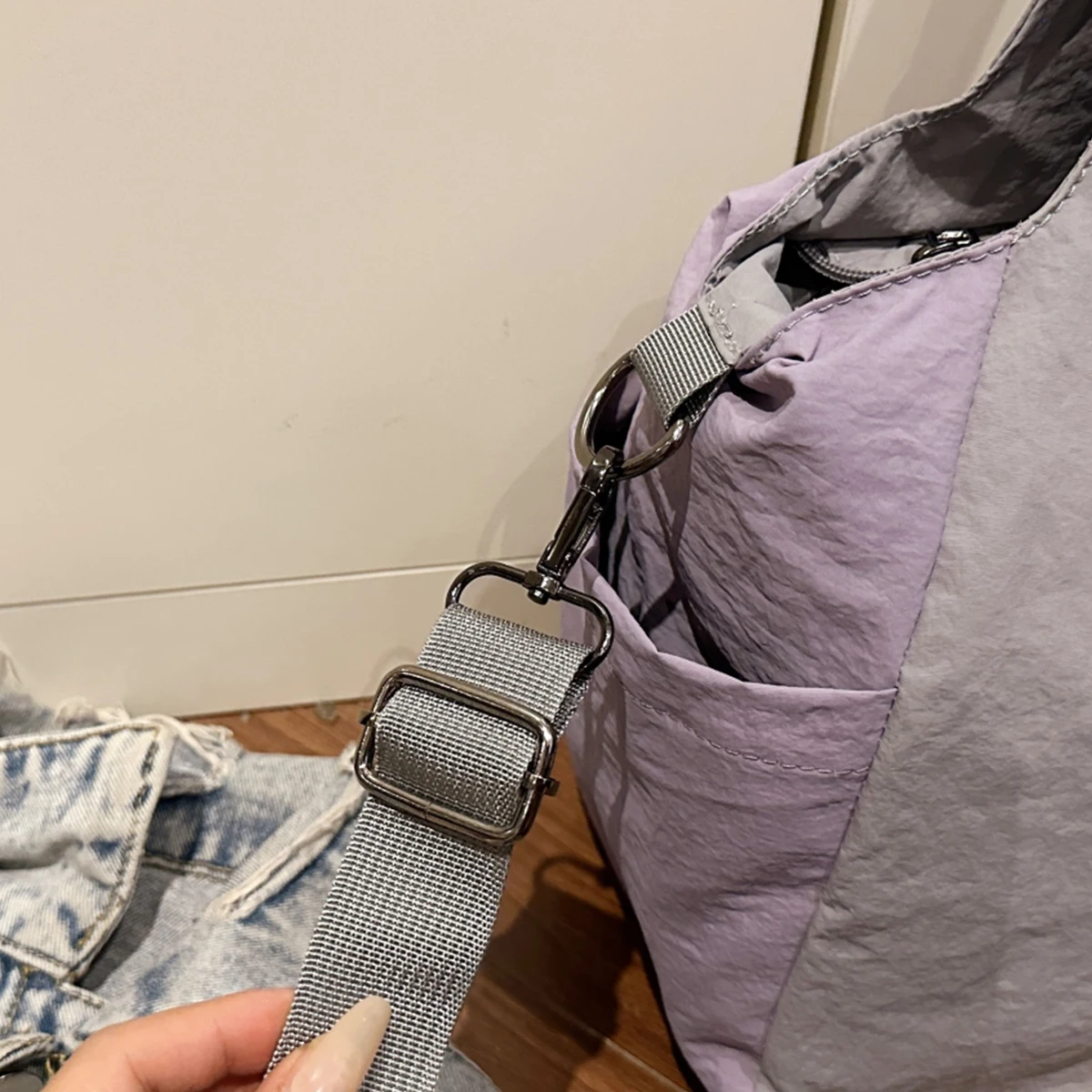 Niche Design High-End Shoulder Bag, Lazy Style Handbag for Commuting to Work, Large Capacity Tote Bag for Female Students Attending Classes