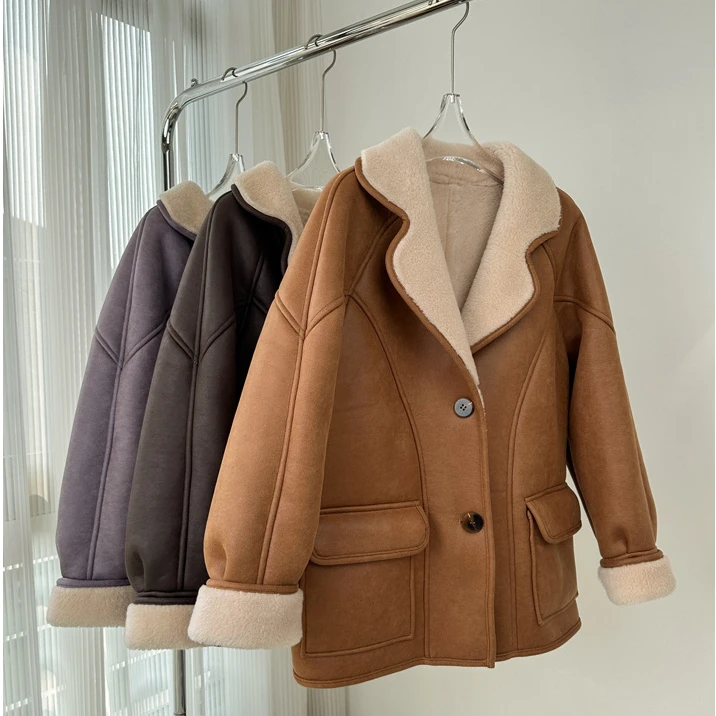 Women's Winter Coat , Mid-length Lamb Wool Coat, Retro Girl Jacket, Thickened Fur All-in-one Jacket, 2023 AW Fashion Cotton Coat 2023 new padded coat down cotton suit women mid length thickened fashion loose fashion lamb wool warm coat padded jacket