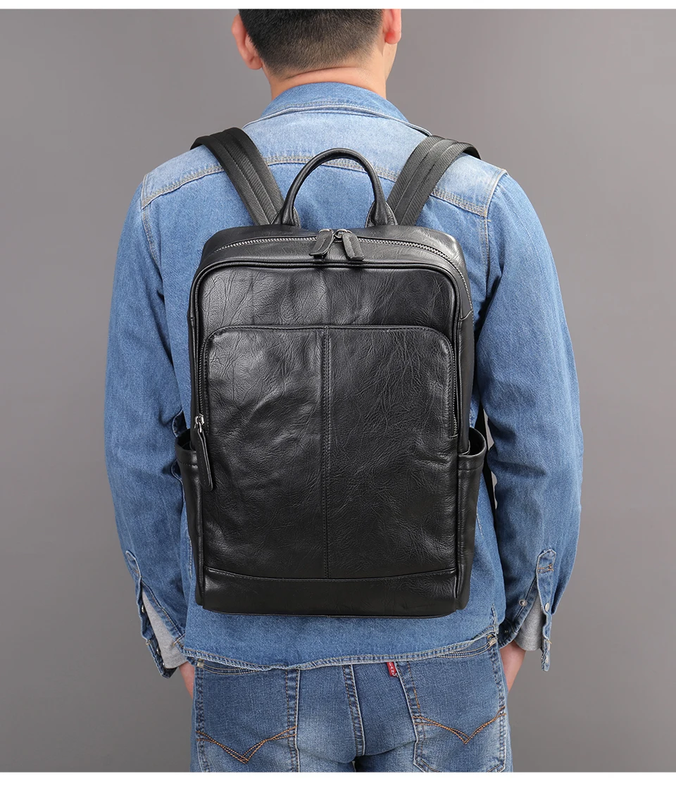 Detalhe do zíper e do couro da mochila