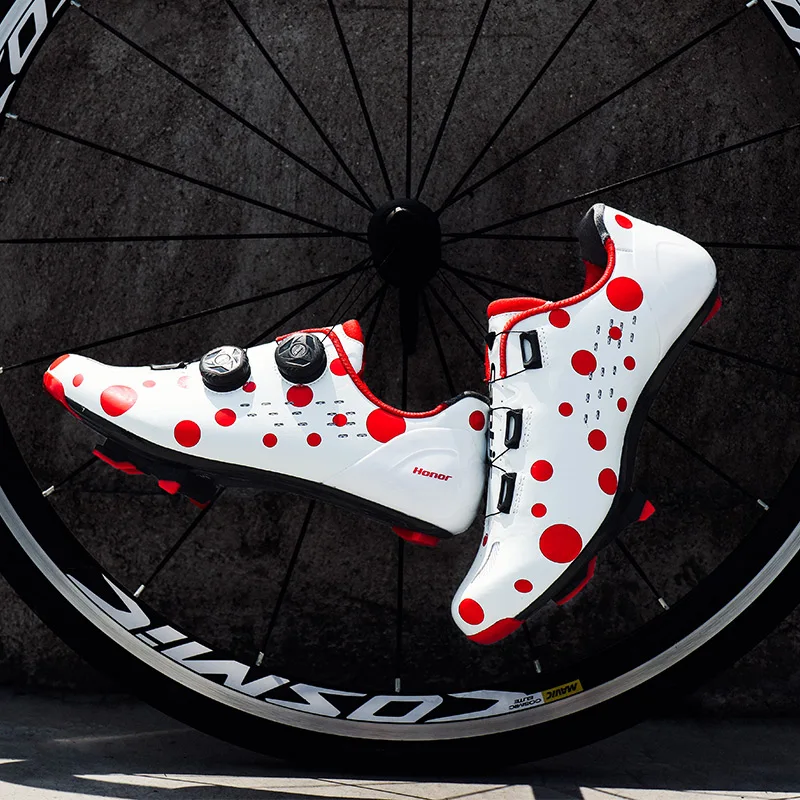 SANTIC Carbon Fiber Sole Road Cycling Shoes Anti-skid Professional Racing Bicycle Self-Locking Shoes Bike Riding
