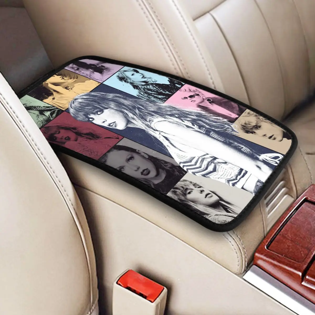 Накладка на центральную консоль автомобиля, в клетку